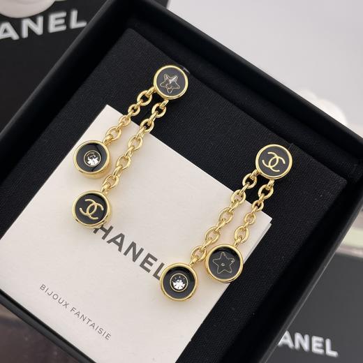 香奈儿 长短金边小圆黑耳钉（XJ） 商品图0