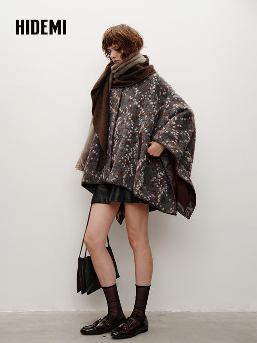 HIDEMI 大秀款进口羊驼毛绵羊毛混纺提花手工皮边镶嵌拼接斗篷大衣外套 商品图8