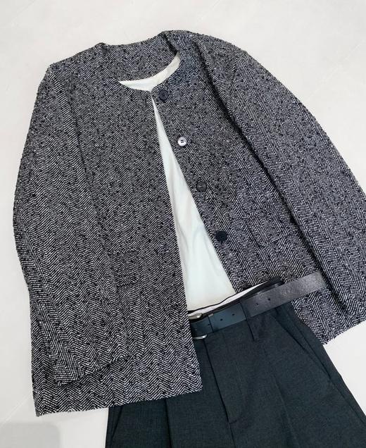 【高品质私服】【IC羊毛混纺花呢短款大衣】周二（10.14）上午10点开始 挺括有型 独特肌理 温暖舒适 凸显简约率性的美感G1570【无标出货 介意慎拍】 商品图9