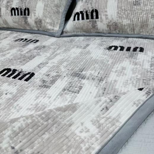 牛奶绒床盖,尺寸2.0*2.3 商品图2