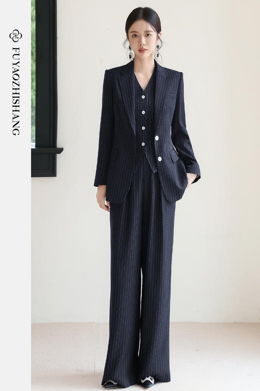 FUYAO扶摇 藏青色条纹西装套装女秋2025新款高级感西服马甲三件套 商品图5