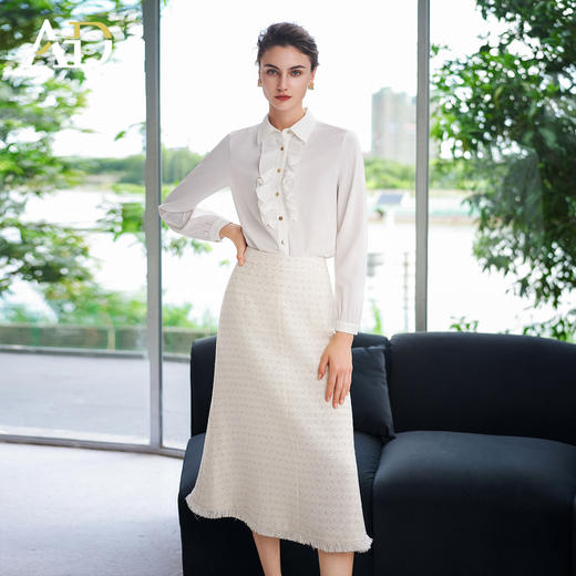 AD高级感名媛时尚套装2025新款气质白色衬衫秋季小香风编织伞裙 商品图3