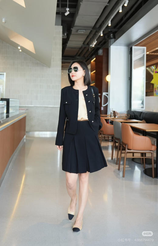 【开放日忙 秒杀价已调 直接拍】MAX 意式 小香风 三醋酸 混纺圆领外套 商品图13