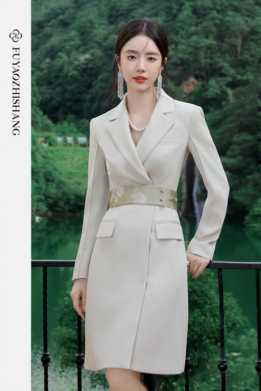 FUYAO扶摇 新中式醋酸连衣裙女2025新款秋季国风高级感女神范裙子 商品图5