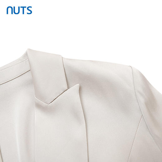 NUTS商场同款春秋纯色时尚通勤气质宽松OL西装外套女331042181 商品图2