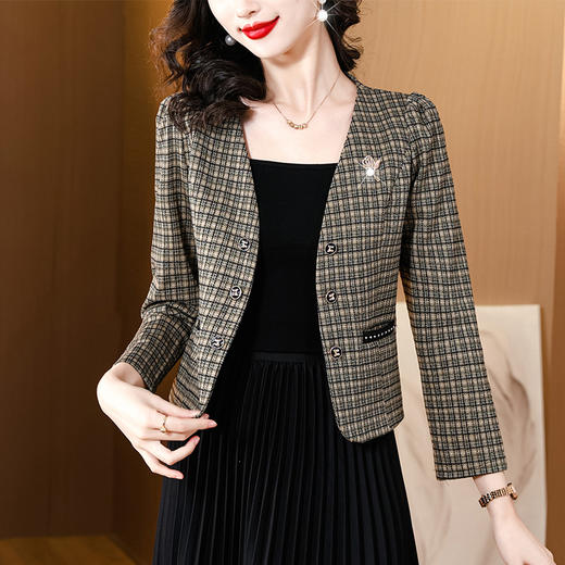 KQL E333N6922贵夫人气质减龄修身显瘦小香风外套洋气小西装 商品图2