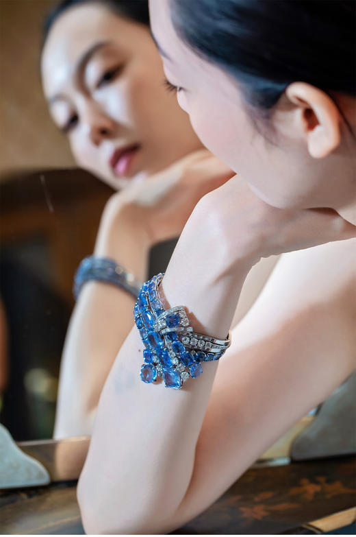 独角鹿西洋古董 1950年代美国出品铂金镶嵌钻石及蓝宝石手镯 商品图2