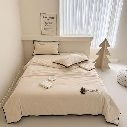 香草日记婴儿暖绒床盖款四件套 商品图1