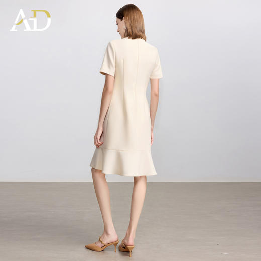 AD米白色小香风日常通勤连衣裙女2025新款夏季前台接待美容院工作 商品图4