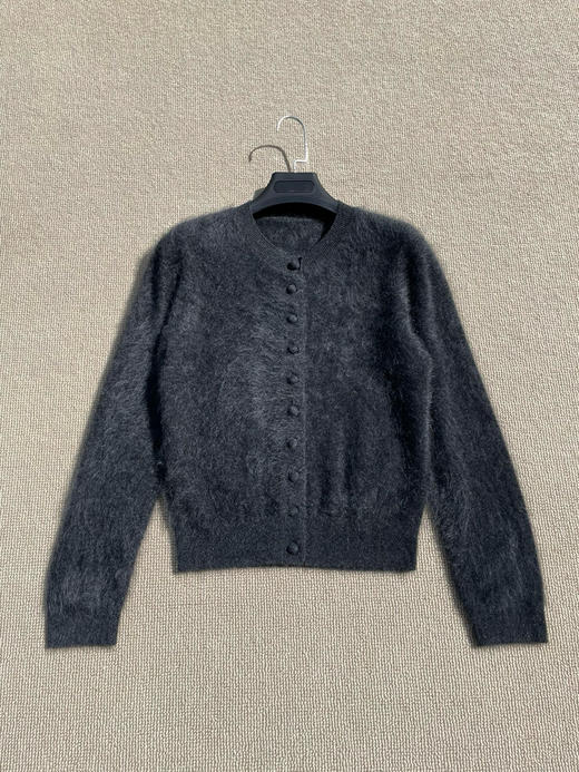 1013-5 无法拒绝的毛绒绒 渠道圆正 eds 羊绒拉绒 针织背心 氛围感开衫 颜色太美 商品图8