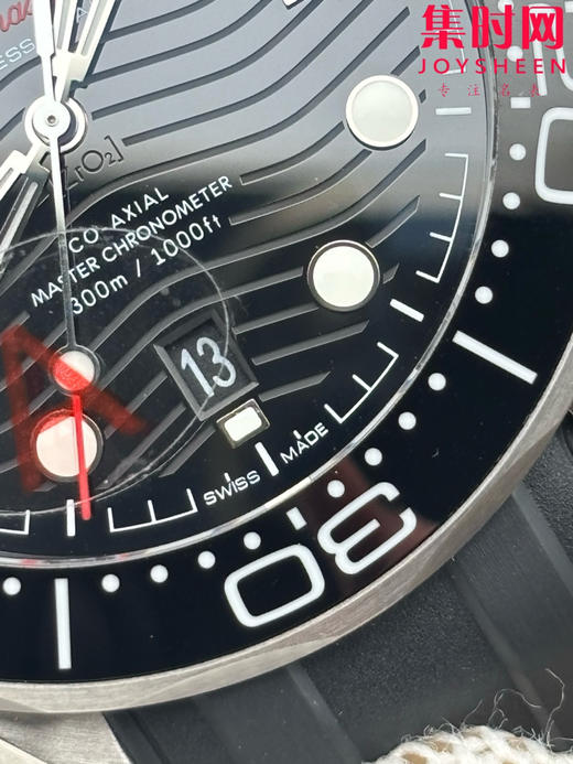 欧米茄VS海马300米系列V4版 8800一体机 VS海马v4版 原装开模 黑海马 男士腕表 商品图5