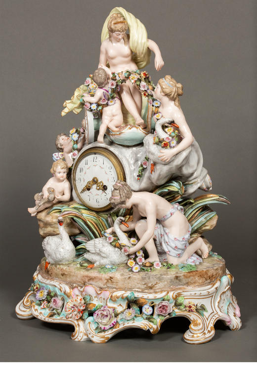 独角鹿西洋古董 19世纪欧洲出品洛可可风格古希腊神话主题瓷偶群雕花卉装饰座钟 商品图1