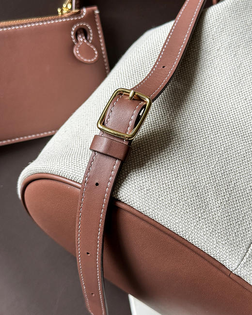 单品包邮 现货 THS-无 大牛工厂 lp家帆布拼皮水桶双肩包 CQ1420 商品图7