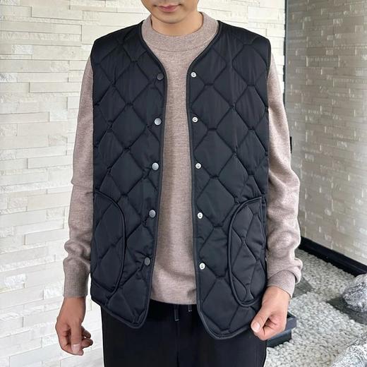 【叠穿法宝 100%羊毛夹层 防风防寒防泼】情侣款轻暖软糯内里羊毛马甲（男士W4079/女款W4078） 商品图5