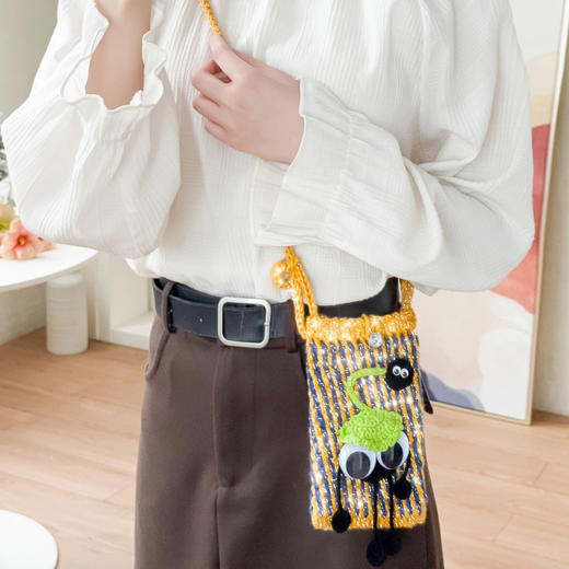 苏苏姐家亮闪手机包手工DIY钩针编织单肩斜挎包反光毛线团材料包 商品图1