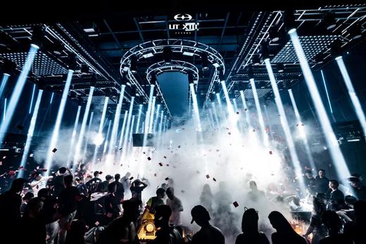 【双流特惠】UT Xll酒吧，39.9元包含一打喜力（12瓶），  活力high！high！high！ 商品图0