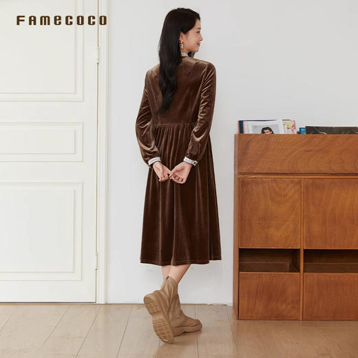 Famecoco范可儿优雅复古花边立领丝绒裙收腰连衣裙FAB6FA007 商品图1