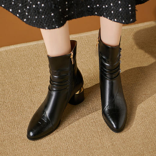 【预售5天】法式粗跟短靴，时尚方头单靴加绒显瘦百搭高跟马丁靴SY&613 商品图2