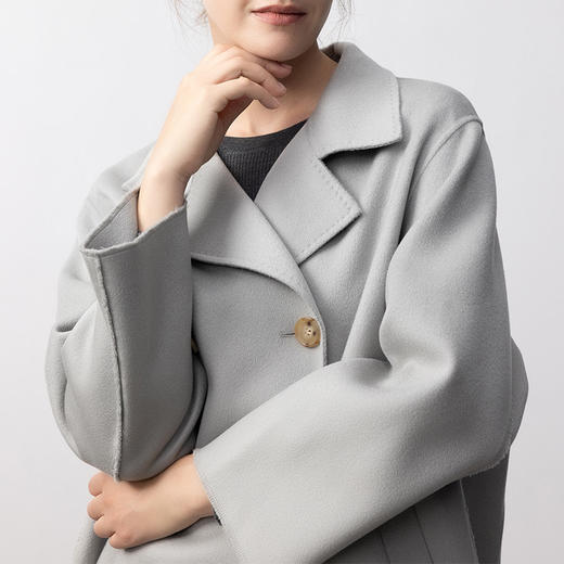 东黎 •  你本珍贵 山羊绒女士秋季西装领拼接流苏中长大衣 5137 商品图6