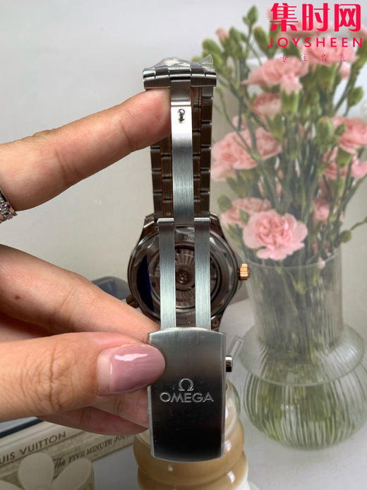 欧米茄VS海马300米系列V4版 8800一体机 VS海马v4版 原装开模 间玫金蓝海马 男士腕表 商品图6