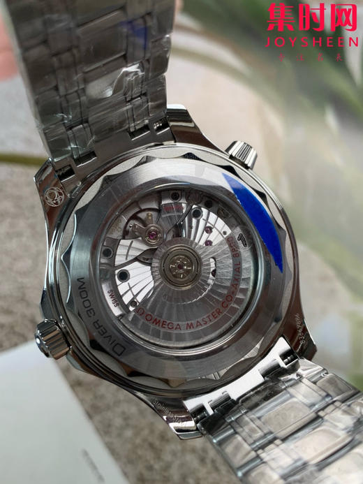 欧米茄VS海马300米系列V4版 8800一体机 VS海马v4版 原装开模 黑海马 男士腕表 商品图5