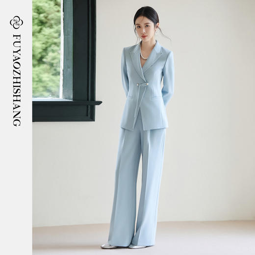 FUYAO扶摇 中式复古西服套装女秋冬国风盘扣西装外套直筒裤两件套 商品图3