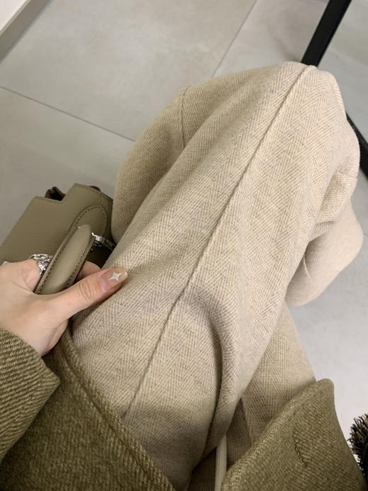 羊毛直筒裤女秋冬2025新款慵懒软糯垂顺高腰阔腿长裤米白色休闲裤 商品图2