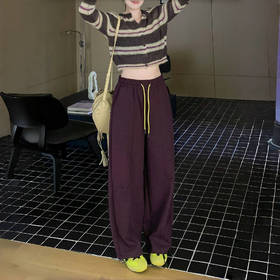 一裤两穿【雪梵莱钛金棉工装裤 】升级版面料挺括亲肤，抗皱/防风/耐磨/透气，"两穿"设计可直筒可束腿，松紧抽绳不勒腰 立体宽松不易皱，不挑腿型显瘦显高