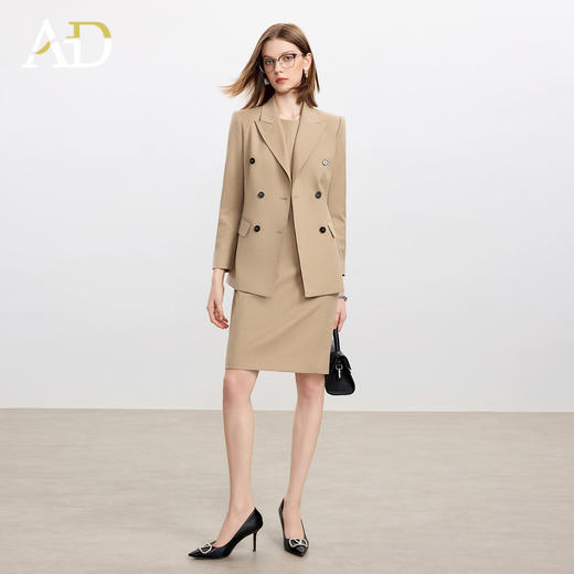AD羊毛套装女秋季2025新款爆款高级感职业装两件套卡其色长袖西服 商品图2