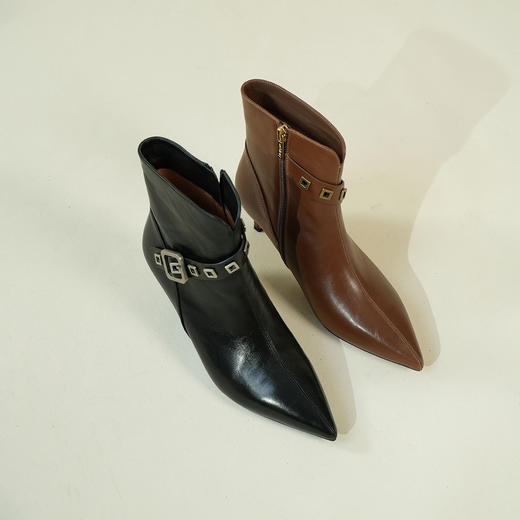 Westory2025年冬季尖头中跟胎牛复古飒爽百搭短靴W25DS85621 商品图0