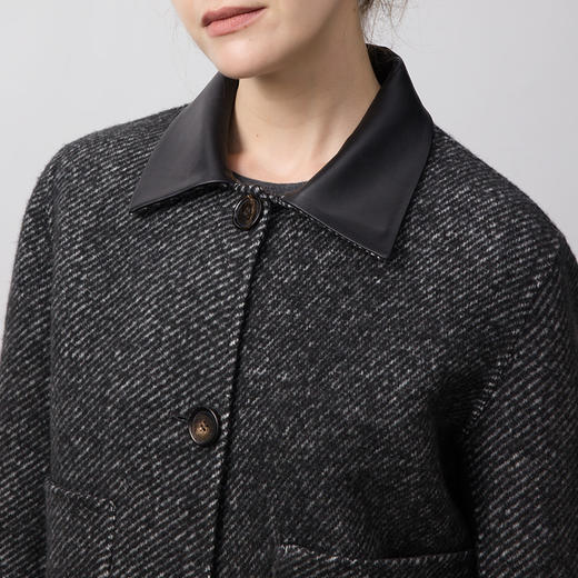 东黎 • 你本珍贵 女士秋季皮领短款大衣 5308 商品图5