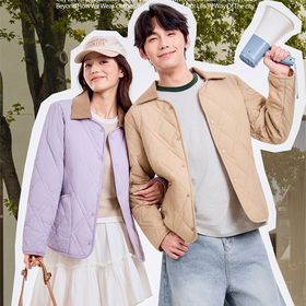 【保暖服饰丨厚盛 可拆翻领绗缝羊毛长袖外套】麦穗提花面料，软糯亲肤，自由领可拆卸，内外精密包边，做工精细，中间絮片层绵羊毛填充，锁温保暖，休闲版型，适合多场景穿搭