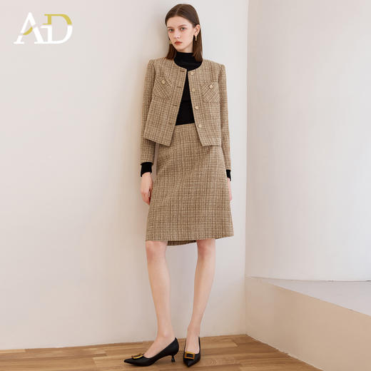 AD2025新款小香风外套女秋冬高级感气质名媛短款上衣半身裙两件套 商品图1