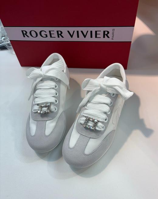 女款运动鞋 商品图0