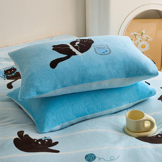 多喜爱 暖暖绒保暖三/四件套海盐喵酱/甜心兔宝/薄荷汪仔hl【高克重暖绒】【6.8度升温】【双面加厚】萌趣卡通 防静电 三款可选 拉链设计 商品图11