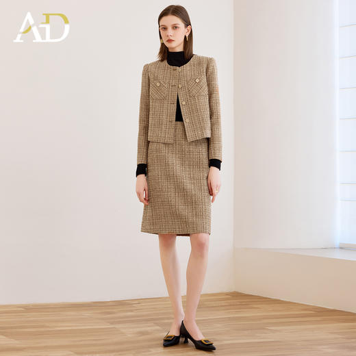 AD2025新款小香风外套女秋冬高级感气质名媛短款上衣半身裙两件套 商品图2