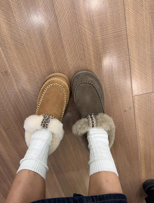 UGG 阿尔派系列羊皮毛一体短靴（DBG） 商品图1