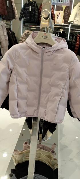 2F雪中飞羽绒服