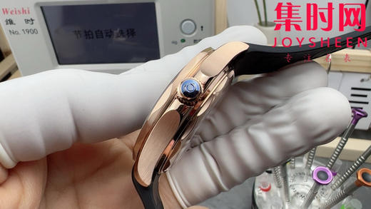 欧米茄VS海马300米系列 原装开模 全玫金黑海马
款式：男士潜水腕表 商品图5