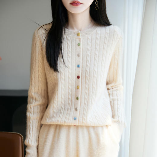 丁摩 100%纯羊毛圆领扭花彩扣开衫打底上衣M2-458 商品图1