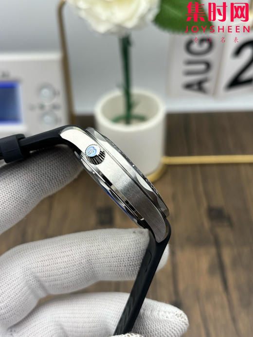 欧米茄VS海马300米系列V4版 8800一体机 VS海马v4版 原装开模 黑海马 男士腕表 商品图3