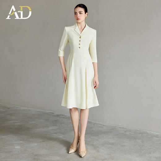 AD米色中袖连衣裙女气质名媛高端女神范高级感小翻领大摆西装裙子 商品图3