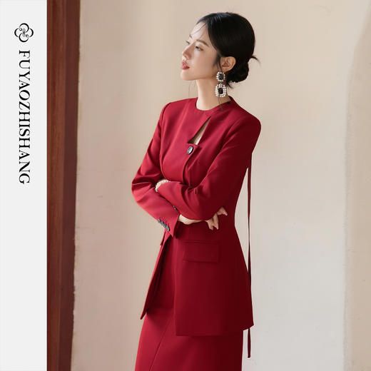 FUYAO扶摇 羊毛西装外套女红色国风设计感西服镂空领中长款上衣冬 商品图1