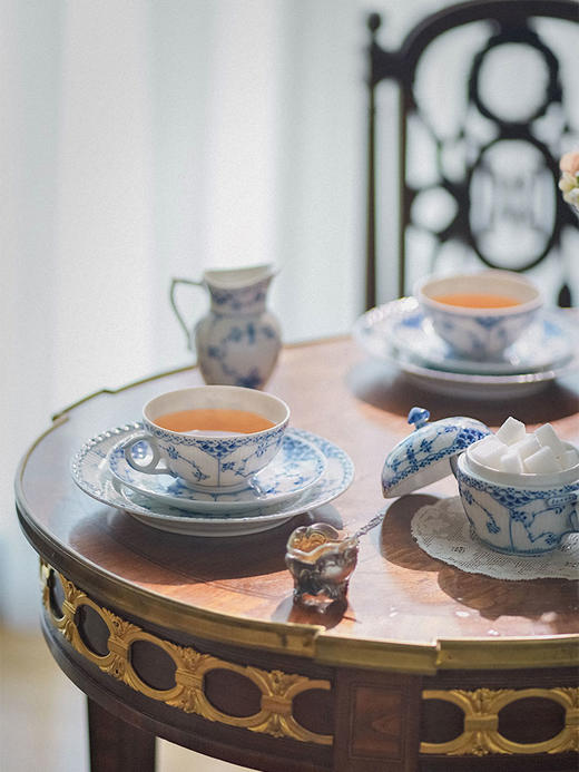 【已售】独角鹿西洋古董 20世纪中期皇家哥本哈根出品「Musselmalet 蓝色花边」系列双人下午茶套件 商品图4