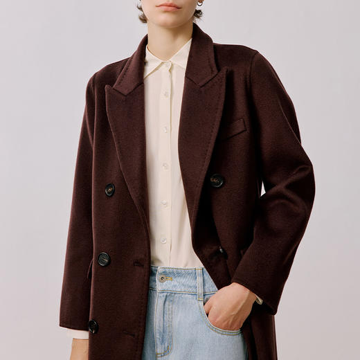 东黎 • 山羊绒女士秋冬长款西服领大衣 4A46 商品图6