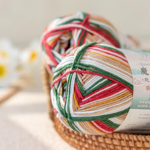 苏苏姐家魔方1.1四股棉手工钩针diy编织毛衣围巾祖母格新手毛线团 商品图2