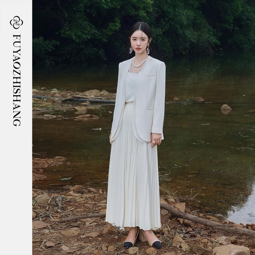 FUYAO扶摇 轻奢醋酸时尚套装女高级感宽版西装外套百褶裙两件套秋 商品图0