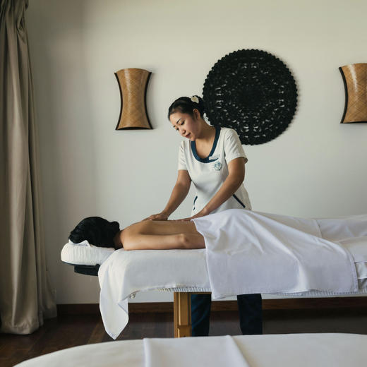 4天3晚【马尔代夫ClubMed菲诺岛度假村】享受碧海蓝天间的浪漫奢华，入住海滩泳池别墅，享一价全包每日三餐吃喝玩乐、浮潜、帆船出海等休闲活动，领略海岛极致魅力~ 商品图6