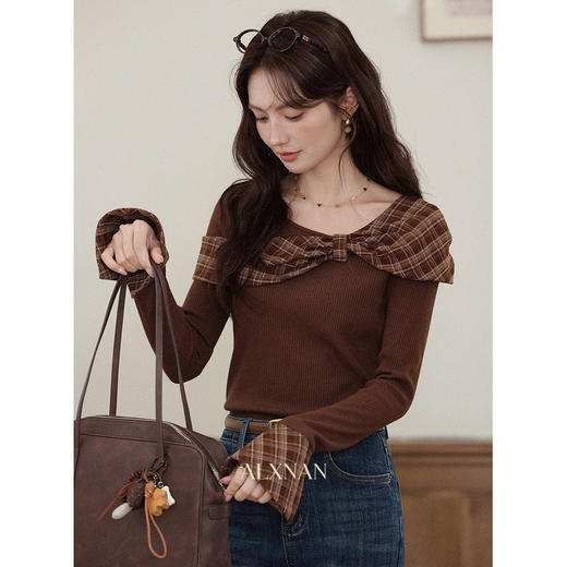 鹿向南「咖色漫语」气质咖色斜肩长袖T恤女秋新款设计感小众上衣 商品图0