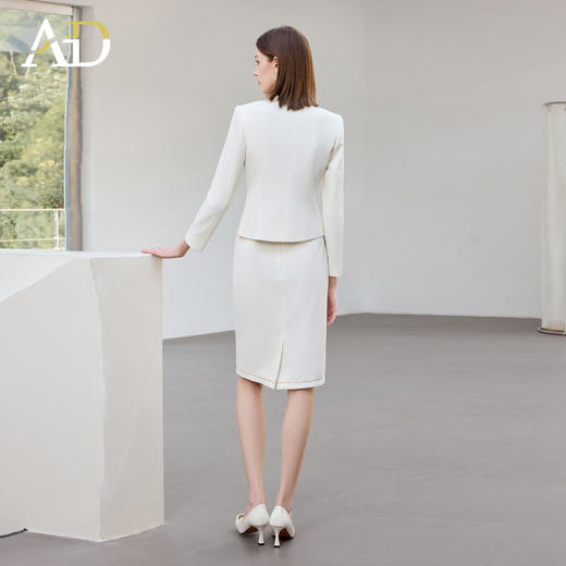 AD气质优雅小香风职业装两件套女高级感秋冬白色西服套装法式名媛 商品图4